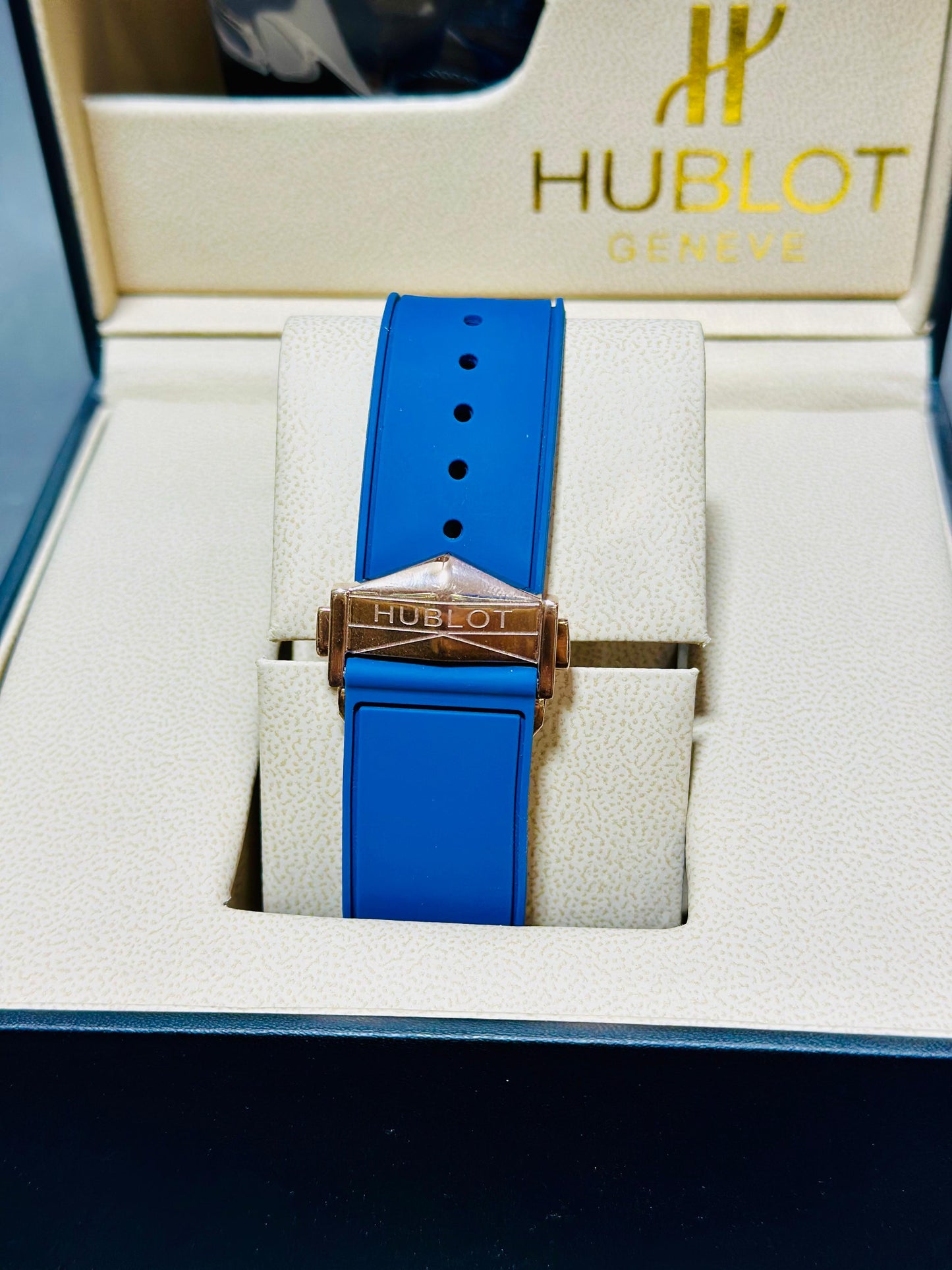 Hublot Big Bang Sang Bleu II – King Gold Super Clone