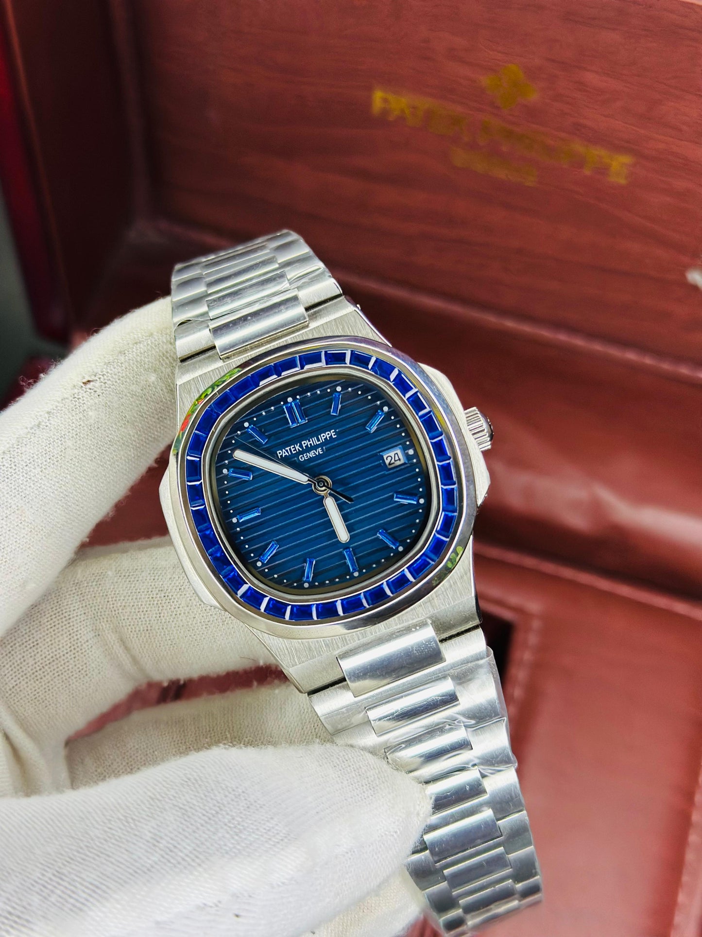 Patek Philippe Genève Diamond Edition – Automatic Master Copy With Original Box