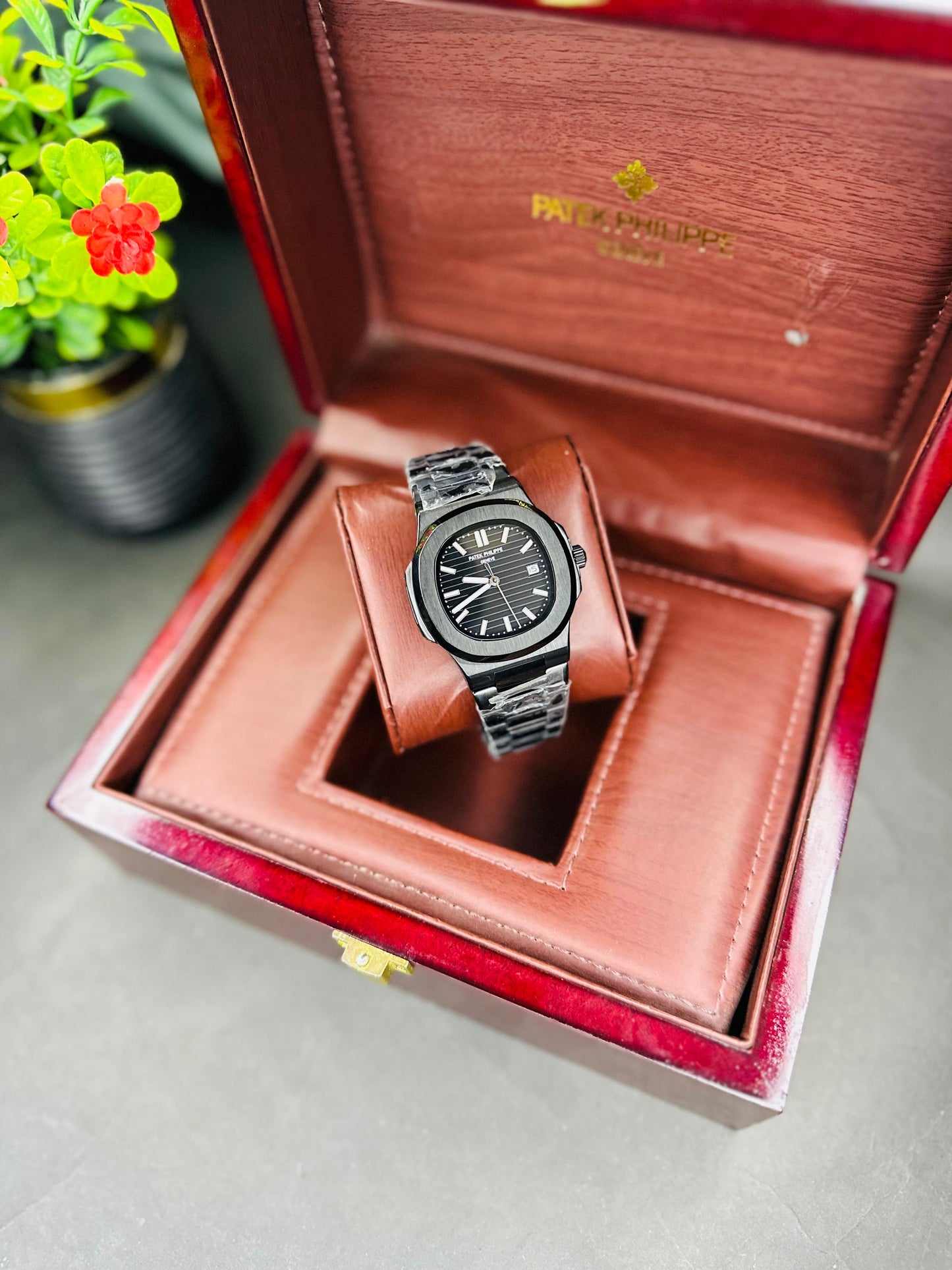 Patek Philippe Genève Black Edition – Automatic Master Copy With Original Box