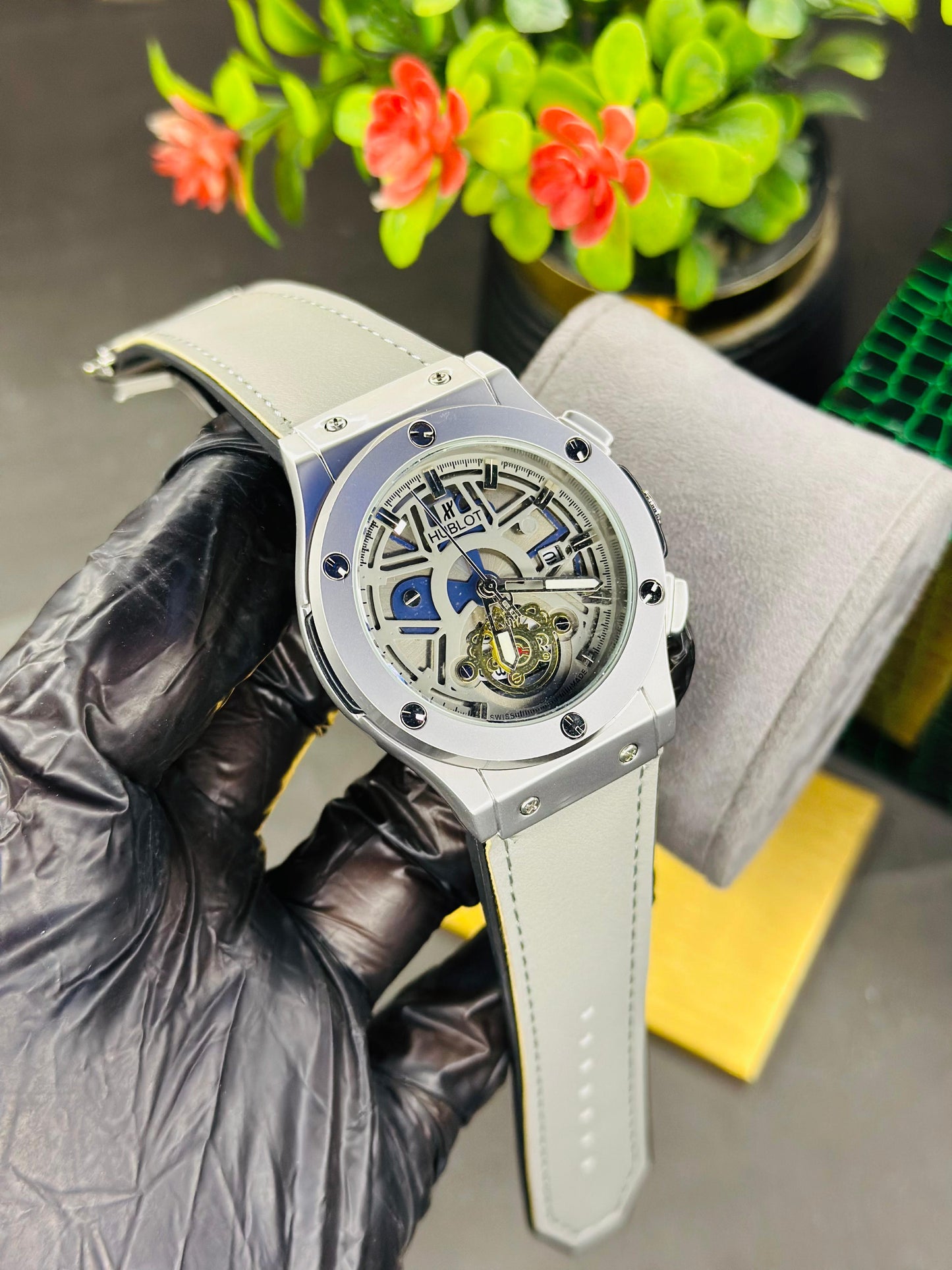 HUBLOT LEATHER STRIPS WATCH