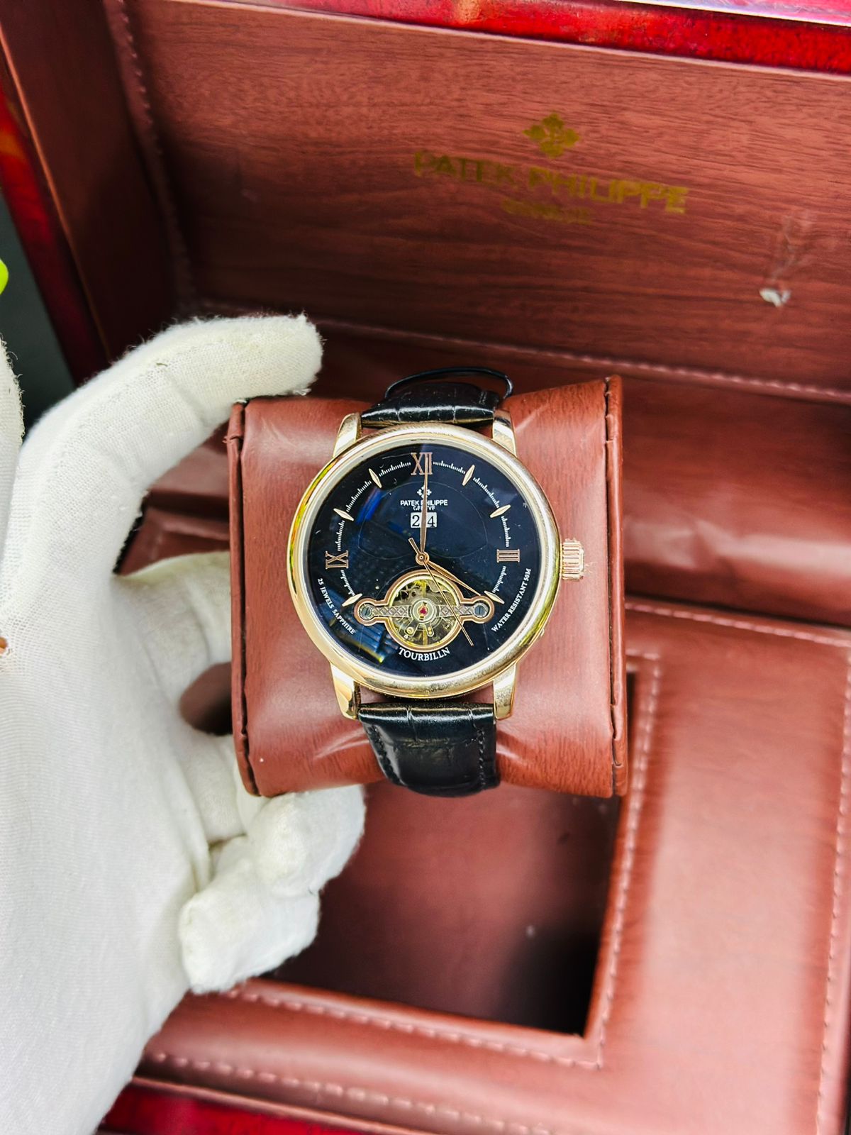 Patek Philippe Genève – Automatic Gold Edition Men’s Watch